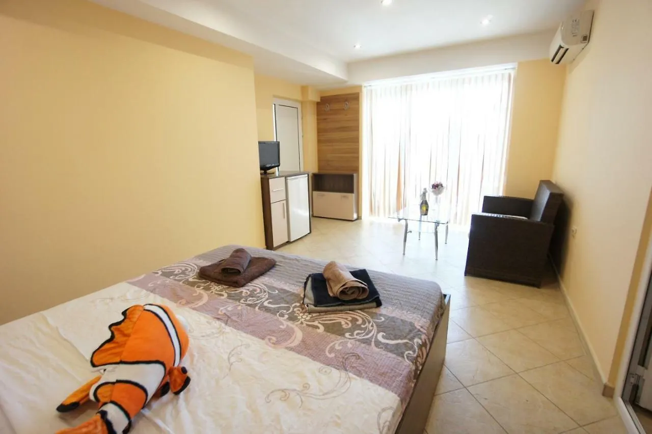 게스트하우스 Kabakum Holiday Apartments 바르나